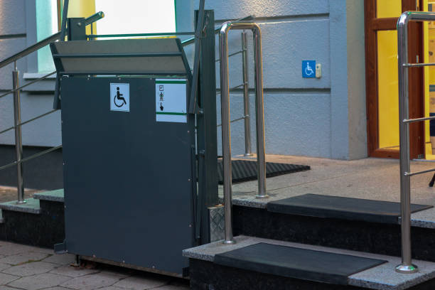 istock Elevator for people with disabilities. Use of elevators in shops 2178071291