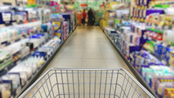 istock Supermarket shopping cart 2178102305