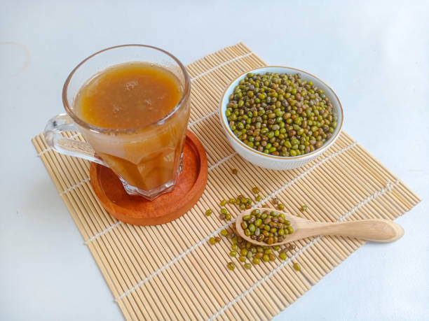 istock A glass of mung bean juice 2178272172
