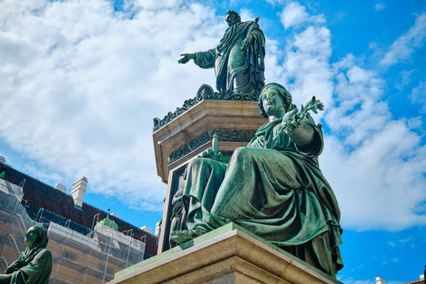 Kaiser Franz Denkmal by Pompeo Marchesi, 1842 - 1846, in the Innerer Burghof in the Hofb