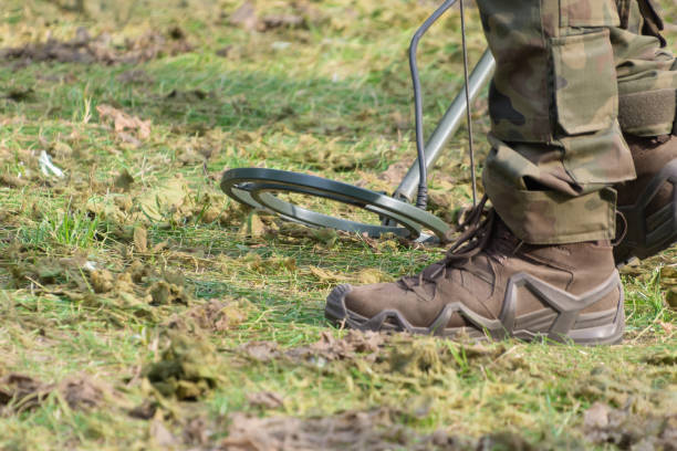 istock The military searches for mines 2178347403