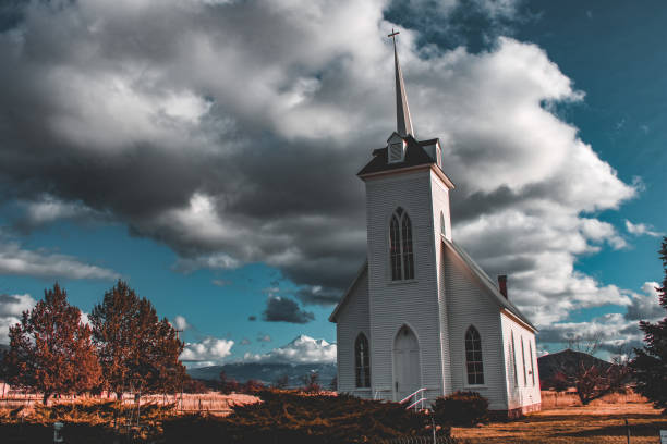 istock Siskiyou County Church ￼ 2178368498