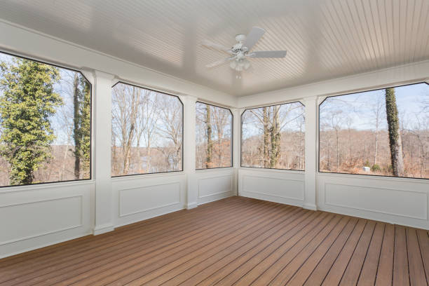 istock Spacious Modern Sunroom With Scenic Outdoor Views 2178399672