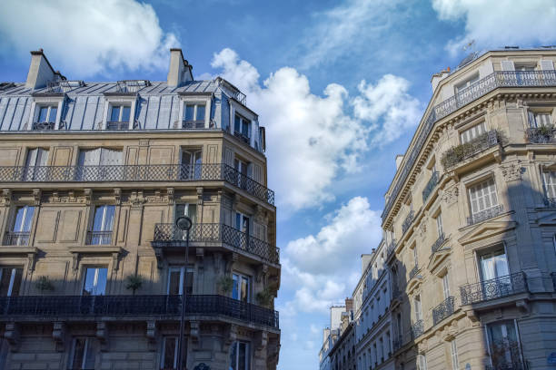 Paris, beautiful facades in the 7e arrondissement, rue Saint-Dominique