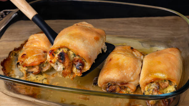 Canudinho de Frango Cremoso: Fácil e Irresistível! - receita deliciosa profissional - passo 2