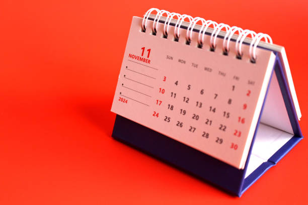 istock Calendar November and December 2178707005