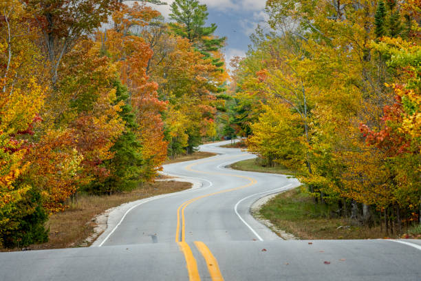 istock Curvy road with colorful trees in Wisconsin 2178728626