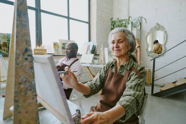 istock Senior Woman at Drawing Lesson 2178885882