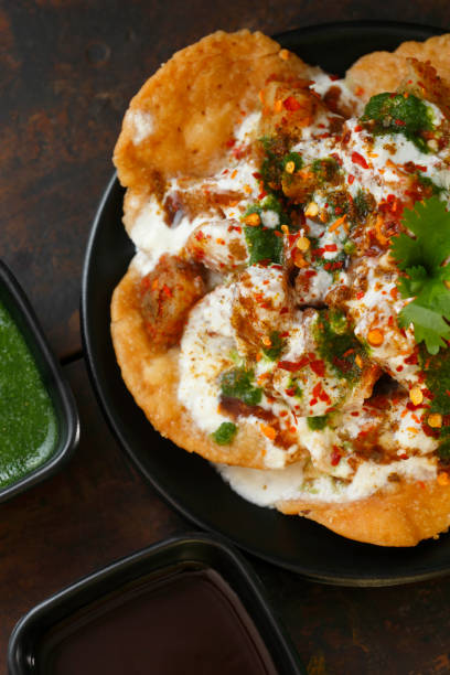 istock Aloo Papdi Chaat 2178934102