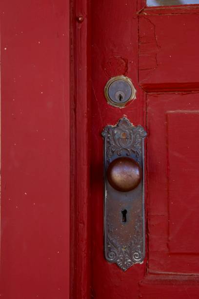 istock Vintage door hardware on abandoned building 2178939894