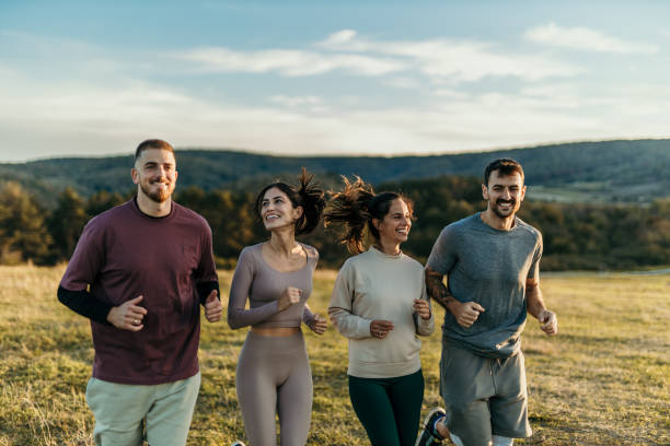 istock Fit running club 2178958160