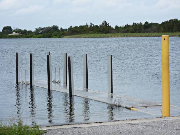 istock Lake's high water level due to Hurricane Milton 2178999383