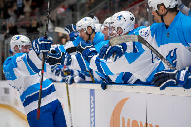 istock Excited Hockey Team Celebrating a Goal 2179109050