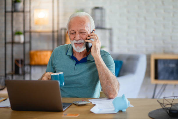 istock I'm calling my financial and investment advisor 2179131789