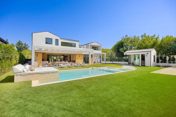 istock Modern luxury home with pool and patio. 2179171298