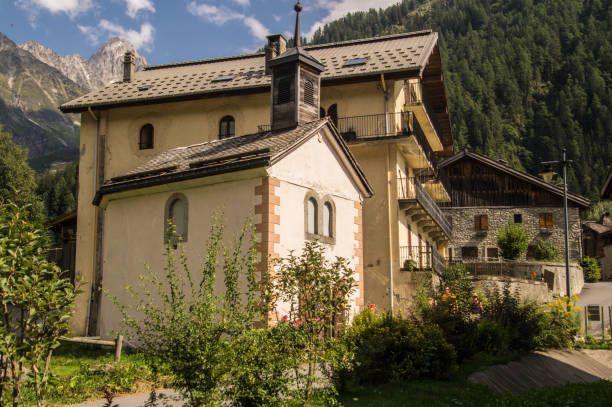 istock French Alps landscape in summer 2179226151