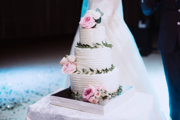 istock The wedding cake on a cart 2179435495