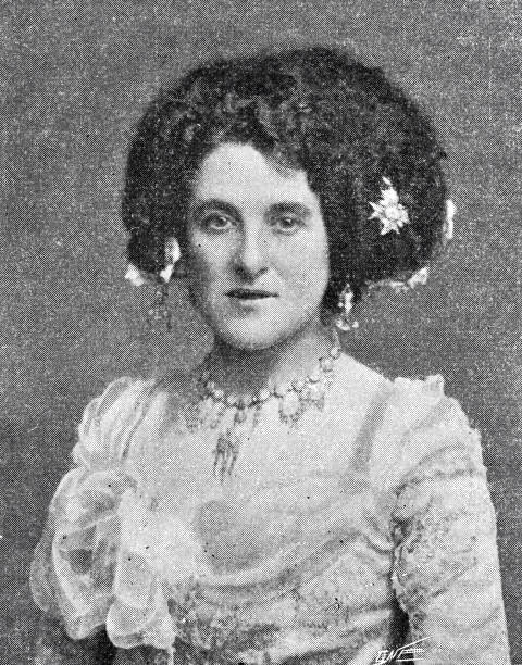 istock A woman as Mary of Spain 2179535465