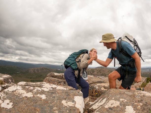 istock A helping end to reach summit 2179569348