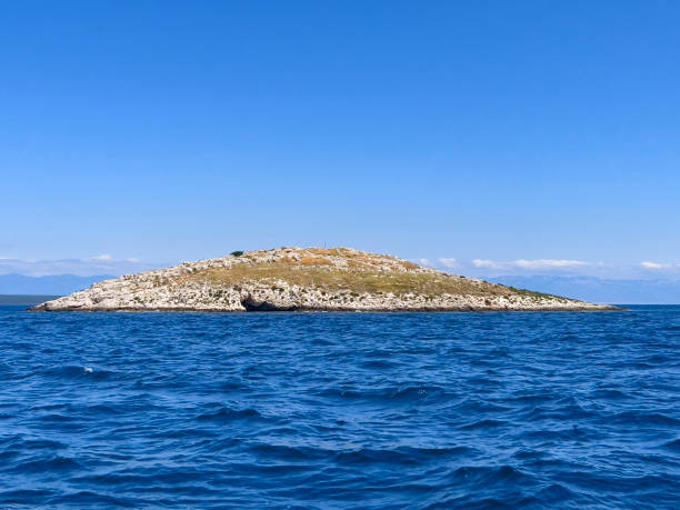 istock island in the sea 2179588069