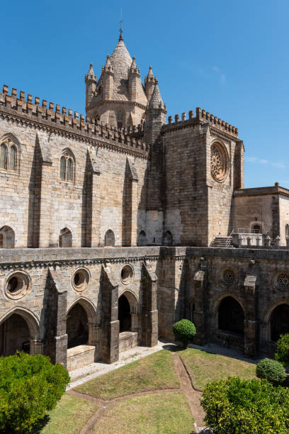 istock Courtyard of the Evora cathedral 2179619981