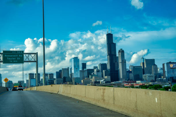 City traffic towards Downtown Chicago.