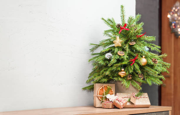 christmas tree with gifts