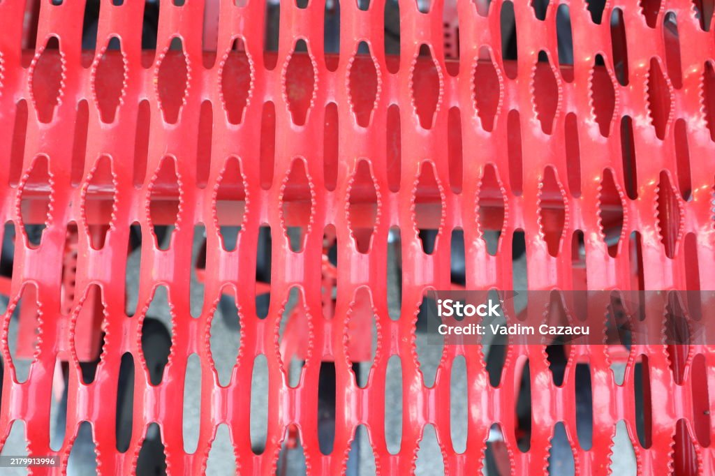 Red Mesh Panel An Overview Of The Red Mesh Pattern And Its Creative Applications In ...
