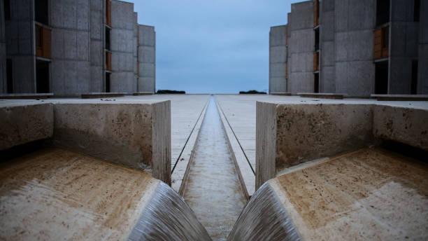 View from the fountain centered between the walls of the famous Salk Institute, San Diego, California
