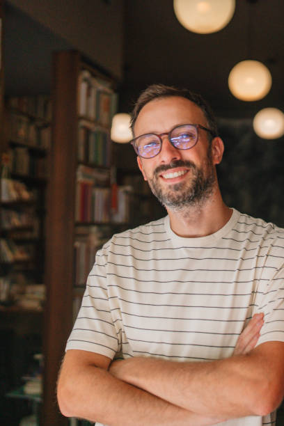 istock Portrait of a bookstore owner 2180052917