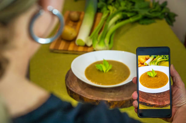 istock Cream soup with fennel and leek 2180079989