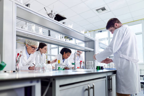istock Team of scientists working in laboratory. 2180157588