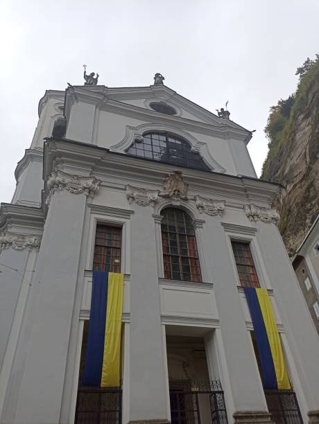 Die Markuskirche (volkstümlich auch: Ursulinenkirche) liegt in der Gstättengasse am Ursulinenplatz der Salzburger Altstadt. external view of the St. Mark's Church at the Ursulinenplatz Rectorate la iglesia de san marcos (popularmente también conocida como iglesia ursulina) se encuentra en gstättengasse, en la plaza de las ursulinas en el casco antiguo de salzburgo. vista exterior de la iglesia de san marcos en el rectorado de ursulinenplatz