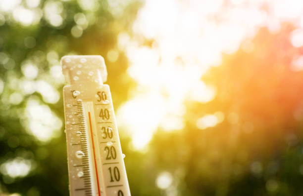 fotografii de stoc, fotografii și imagini scutite de redevențe cu thermometer for measuring outdoor air temperature. - încălzire globală