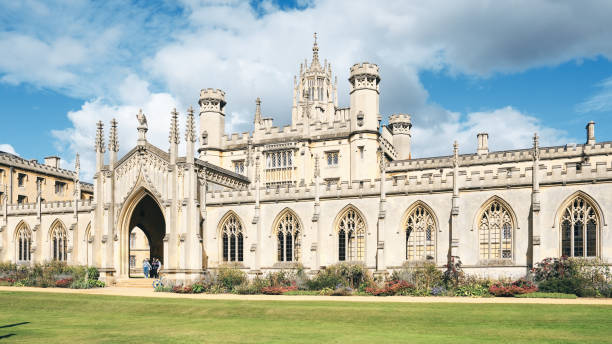 istock University of London and Cambridge 2180425031