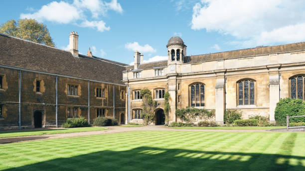 istock University of London and Cambridge 2180425065