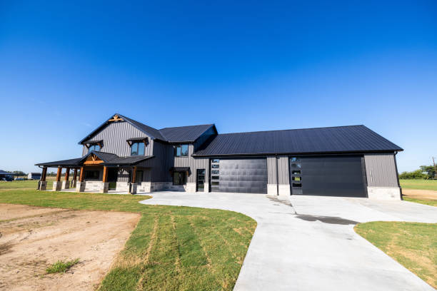 istock Exterior of a Modern Luxury Home Barndominium Style 2180547833