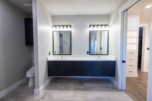 istock Master Bathroom in a Modern Luxury Home 2180549748