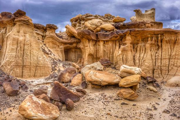 istock Valley of Dreams 2180570003