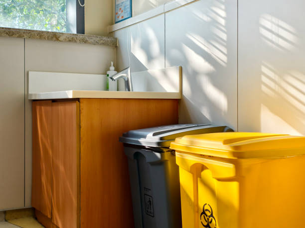 istock The trash can in the hospital. 2180758150