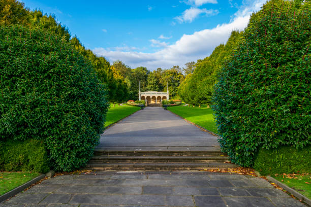 Alexandra Park Oldham full of nature