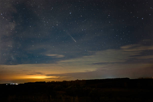 istock Comet C 2023 A3 Tsuchinshan-ATLAS at night sky 2181019047