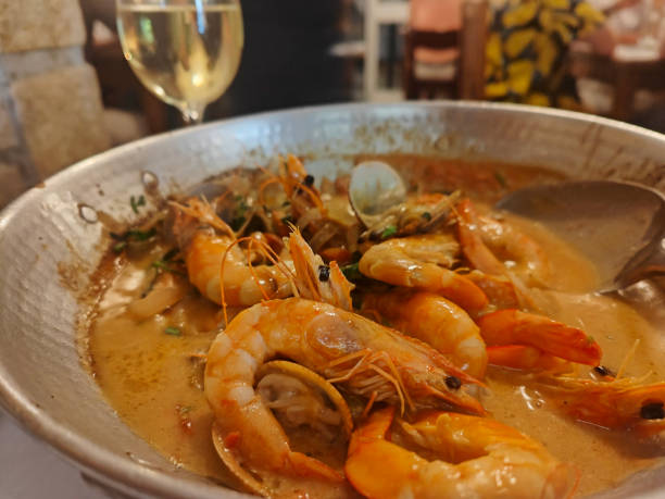 Caldinho de Camarão Cremoso e Tropical - receita deliciosa profissional - passo 2