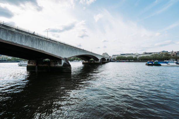 istock building structure and city life near Thames River 2181072030