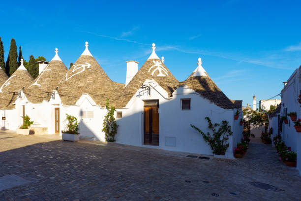 istock street in Alberobello, Puglia 2181134487