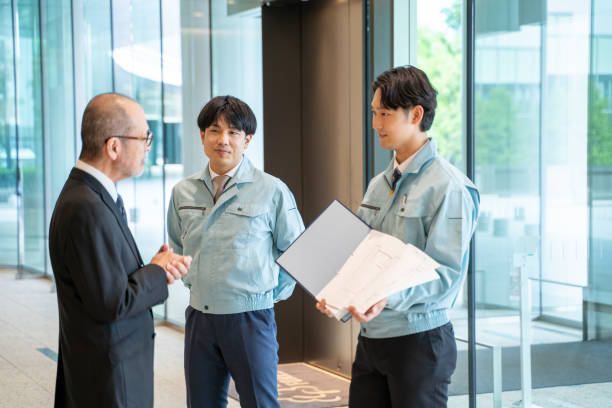 istock Image of a meeting with the construction industry or general contractor 2181141293