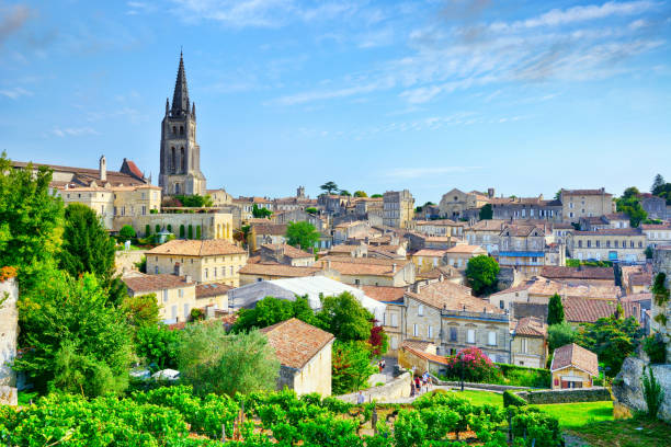 istock Village Of Saint-Emilion 2181144776
