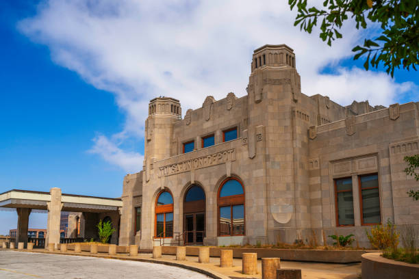 Tulsa City Union Station Depot Tulsa City Union Station Depot in downtown historic district, Oklahoma, USA tulsa landmark stock pictures, royalty-free photos & images