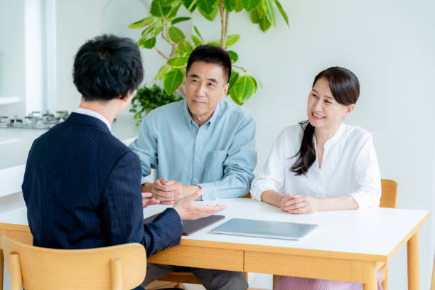 istock Senior couple consulting 2181657792