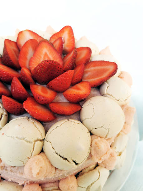 fresh strawberry cake